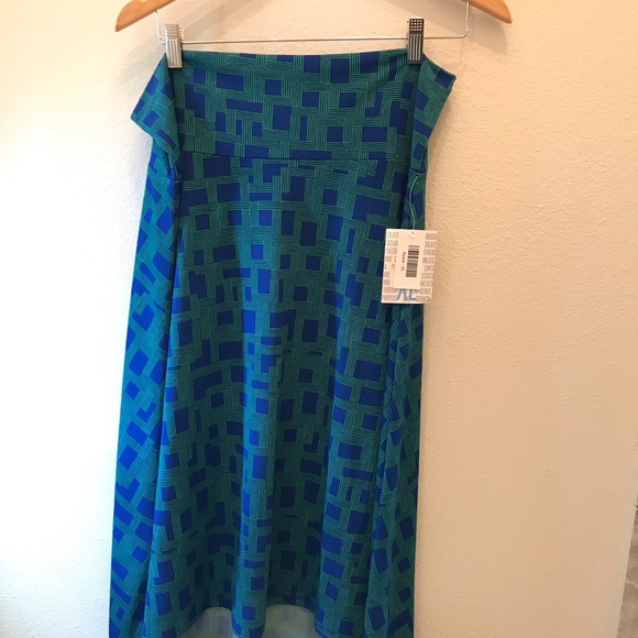 LuLaRoe Dresses & Skirts - LuLaRoe XL Azure skirt, NWT